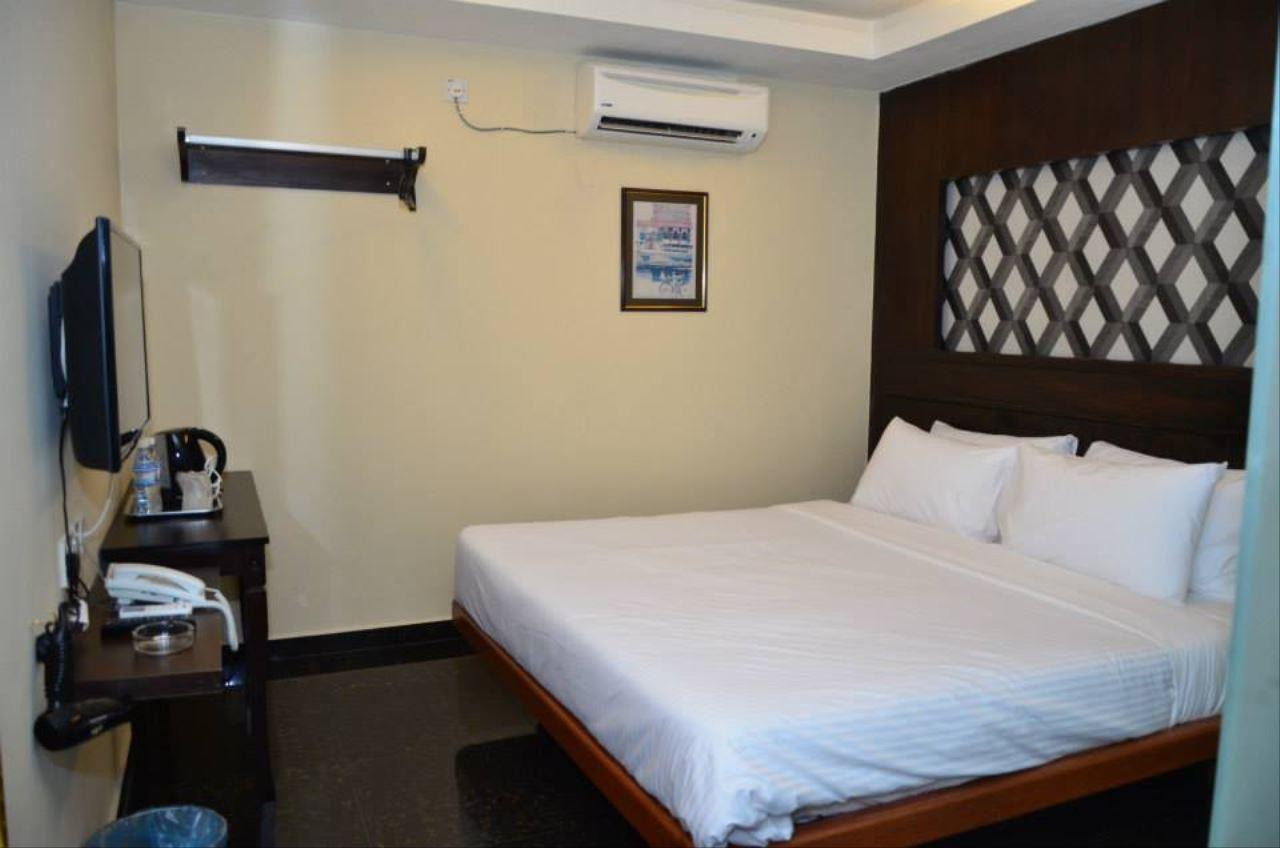 Daddy'S Inn Lumut Buitenkant foto
